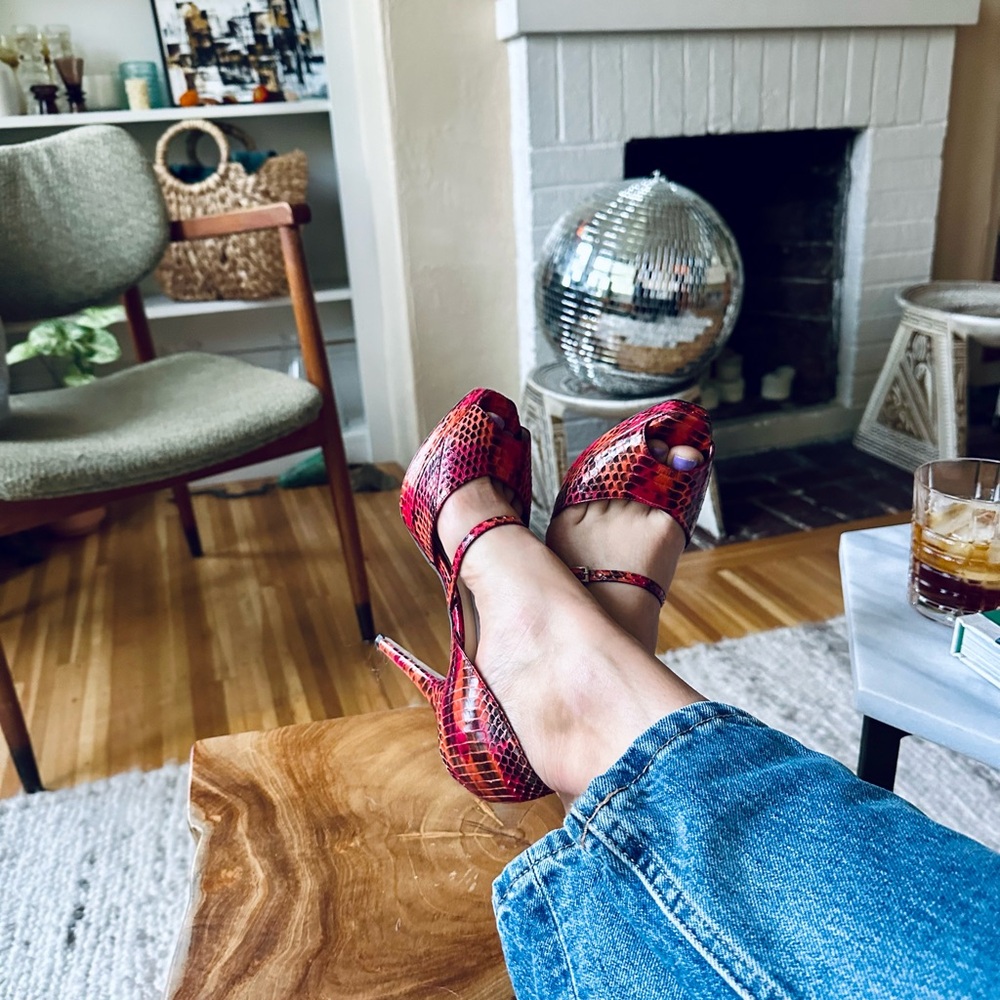 Vintage Jimmy Choo Italian Leather Fuschia Orange snakeskin strappy stilettos
